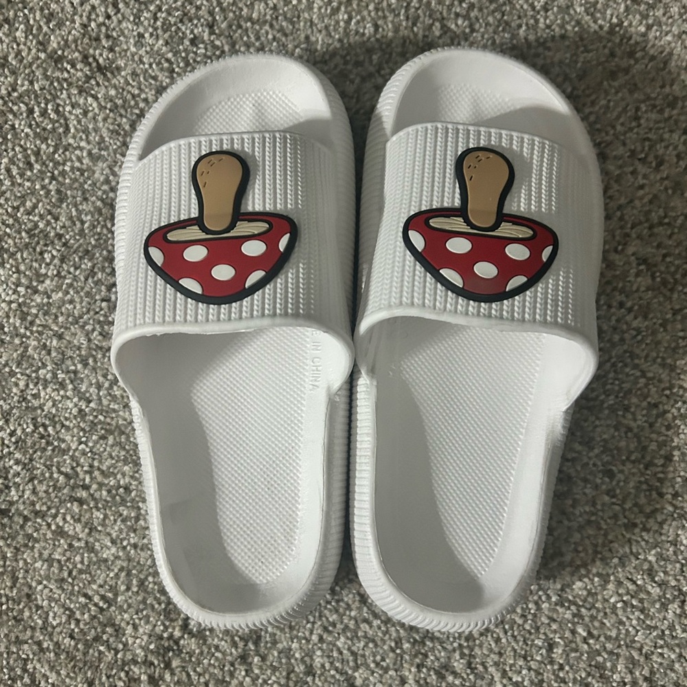 White Mushroom Slide Sandals